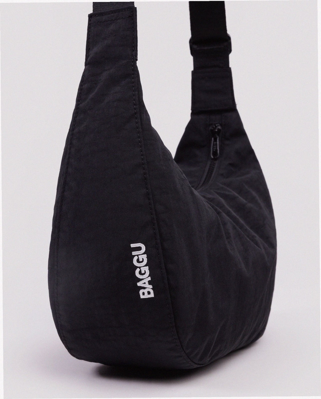 Medium Nylon Crescent Shoulder Bag - San Francisco Giants