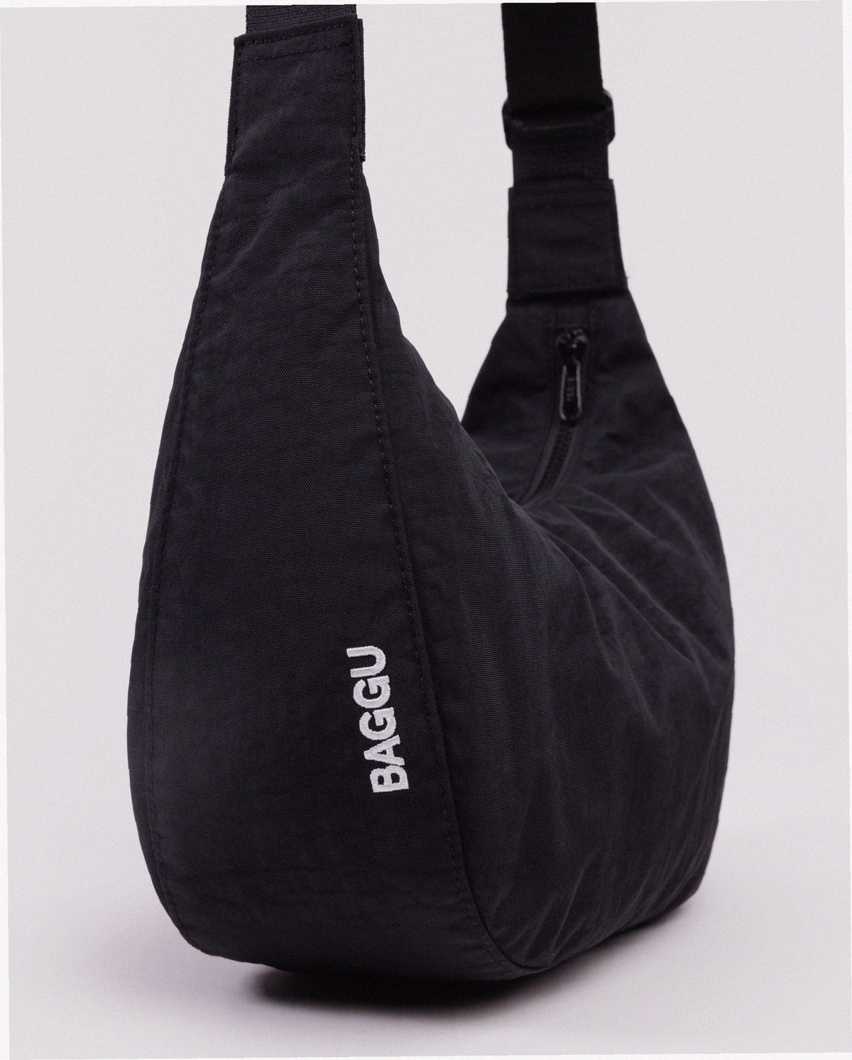 Medium Nylon Crescent Shoulder Bag - San Francisco Giants