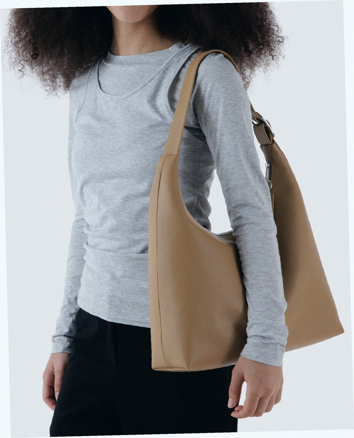 Recycled Leather Shoulder Bag - Dune